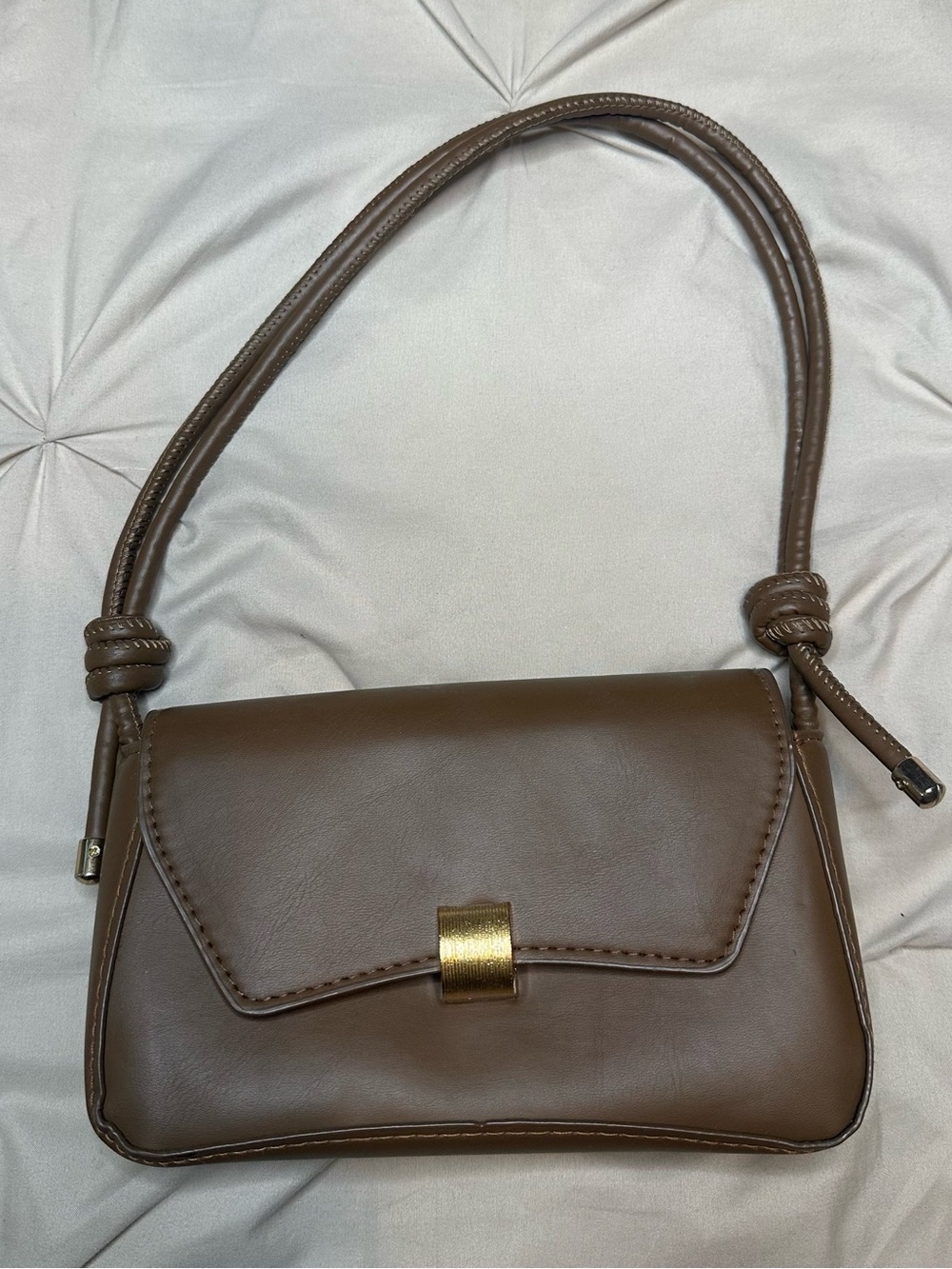 Classic Brown Leatherette Shoulder Bag with Gold Accent